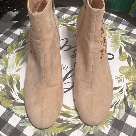 Zara boots - Picture 3 of 5